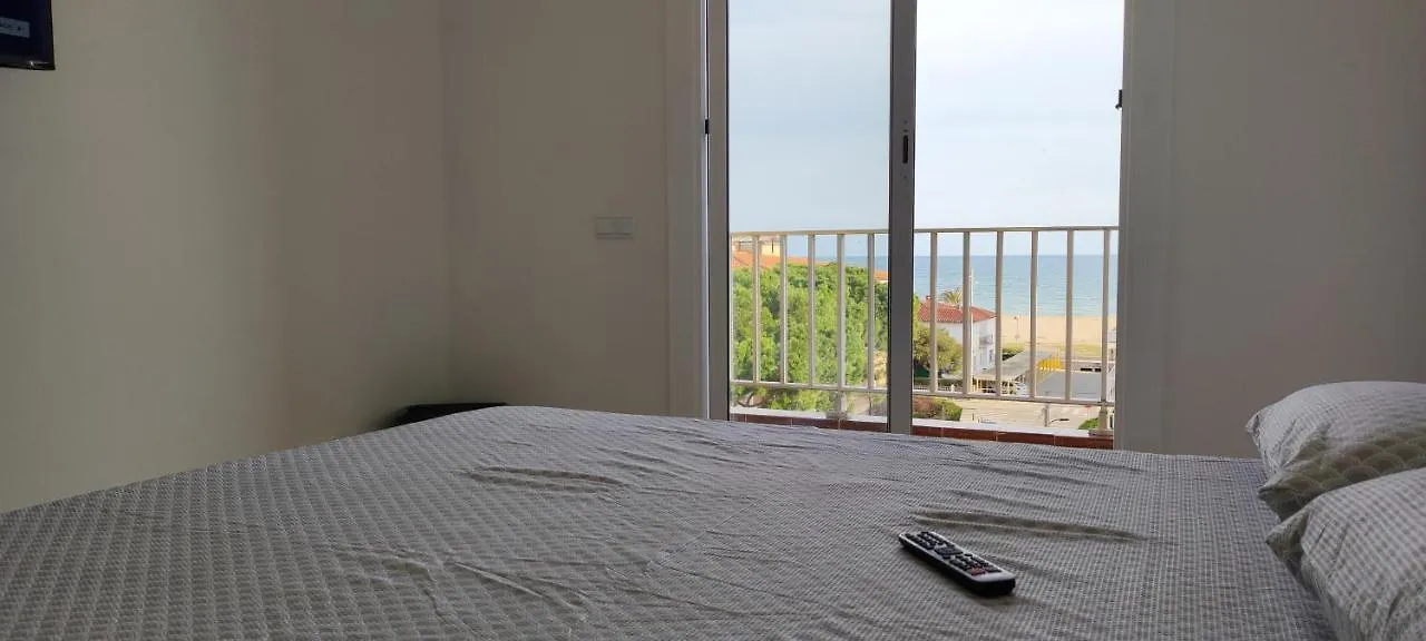 Daire Acogedor Estudio En La Playa, Con Vistas Al Mar, Y Piscina Comunitaria Sant Salvador İspanya